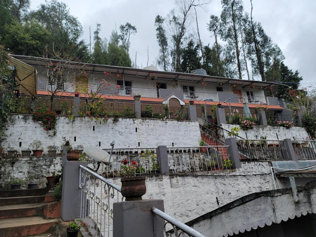 Reflections Guest House Ooty Dış mekan fotoğraf